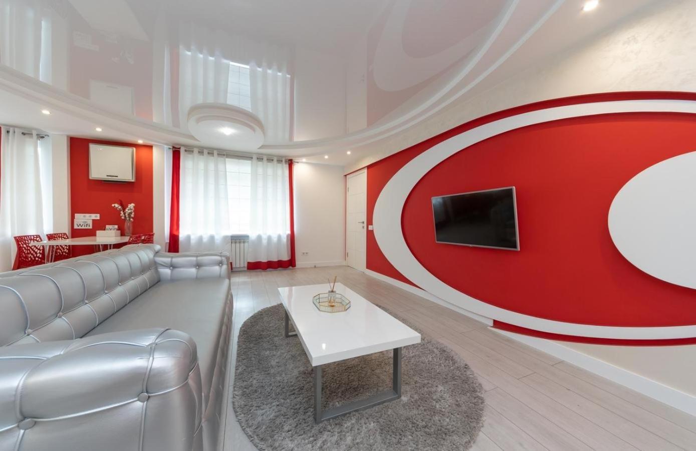 Appartement Flat24 On Lesi Ukrainki 3 à Kiev Extérieur photo